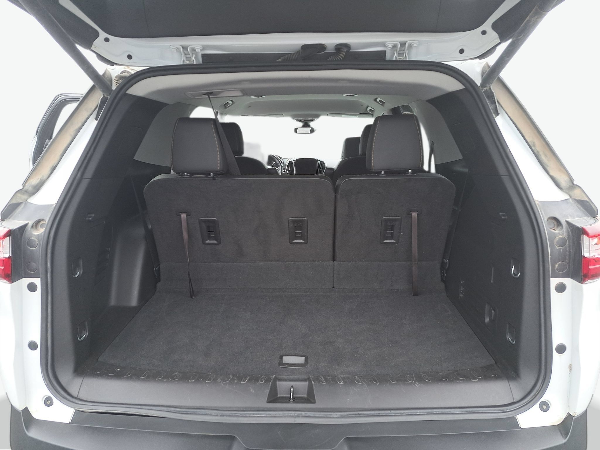 Used 2020 Chevrolet Traverse LT w/ LT Premium Package AWD/4WD image 14