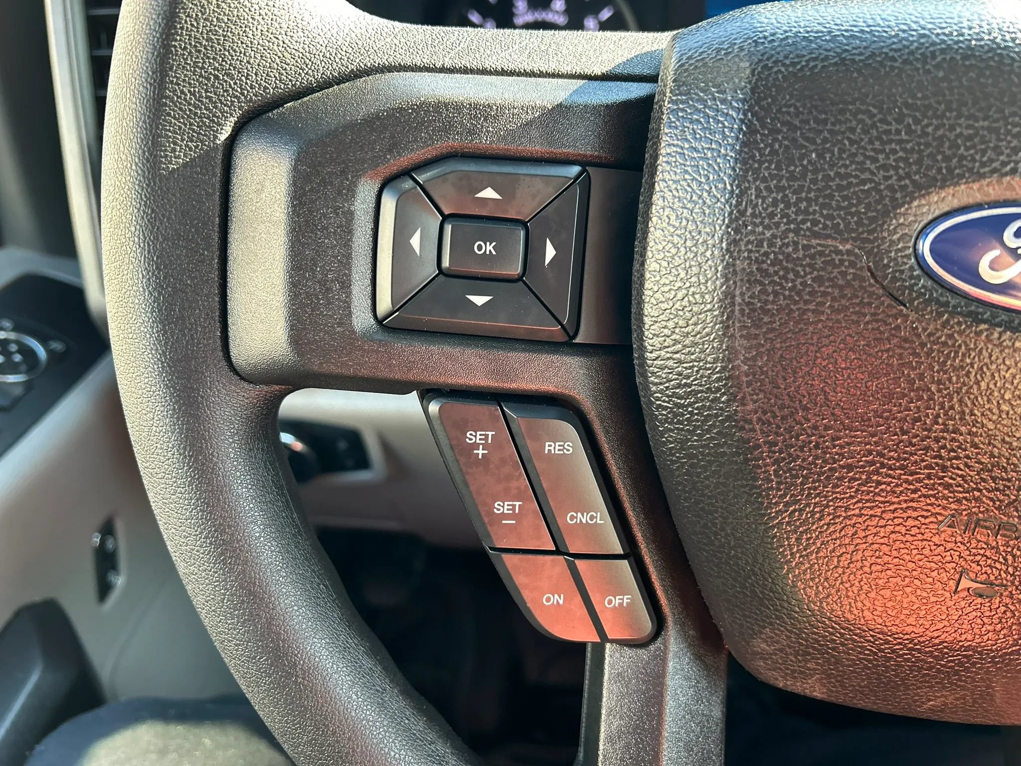 Used 2019 Ford F250 XL w/ Power Equipment Group RWD image 17