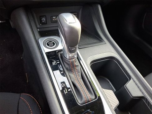 Certified 2025 Nissan Sentra SR image 15