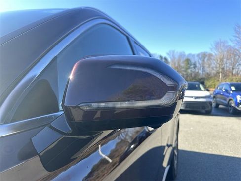 Used 2022 Hyundai Palisade Calligraphy image 10