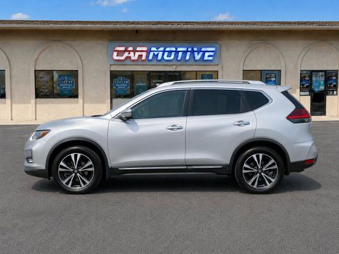 Used 2017 Nissan Rogue SL FWD image 5