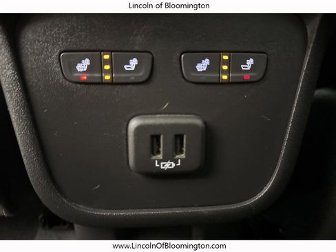 Used 2022 Chevrolet Equinox Premier image 65