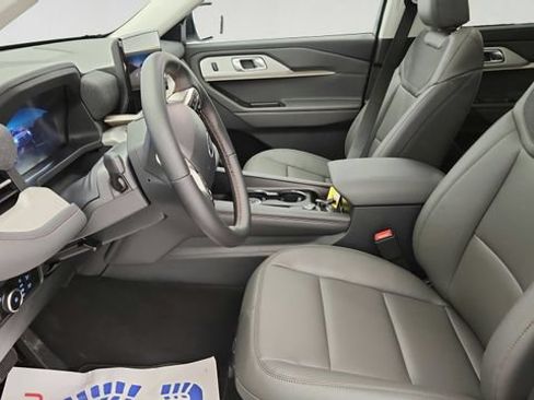 New 2026 Ford Explorer Active w/ Active Comfort Package AWD/4WD image 11