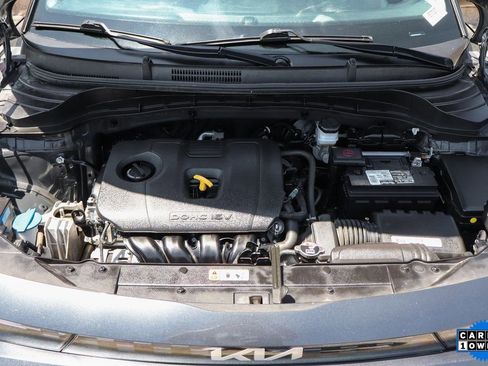 Used 2023 Kia Soul LX image 10