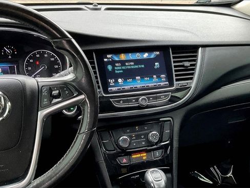 Used 2020 Buick Encore Preferred image 6