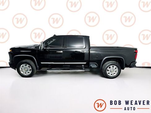 Used 2025 Chevrolet Silverado 2500 High Country image 4