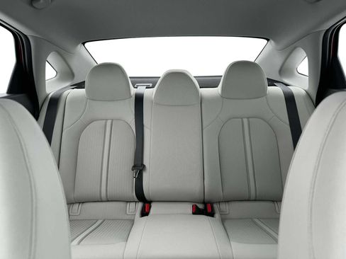 Used 2025 Hyundai Sonata SE image 16