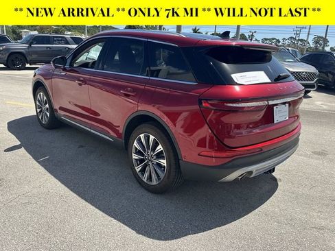 Certified 2022 Lincoln Corsair Reserve w/ Luxury Package FWD image 8