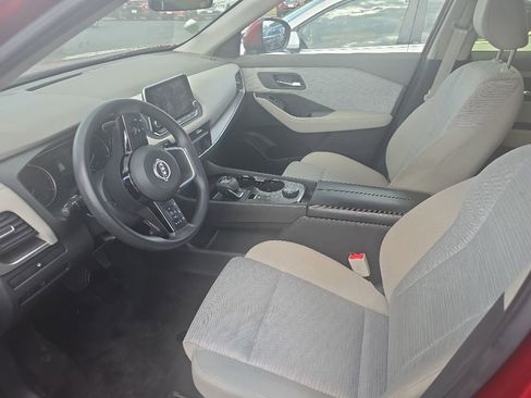 Used 2023 Nissan Rogue SV AWD/4WD image 32