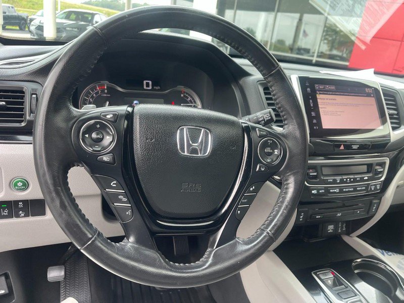 Used 2018 Honda Pilot Touring image 27