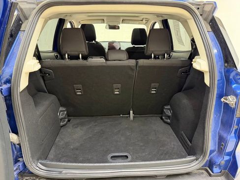 Used 2019 Ford EcoSport SE w/ SE Convenience Package FWD image 5