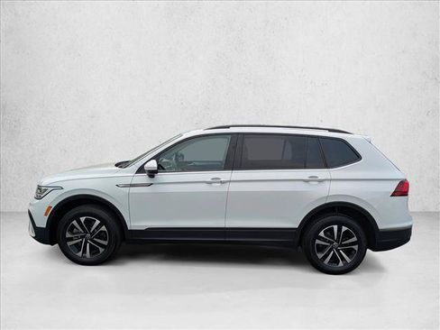 Used 2023 Volkswagen Tiguan S AWD/4WD image 9