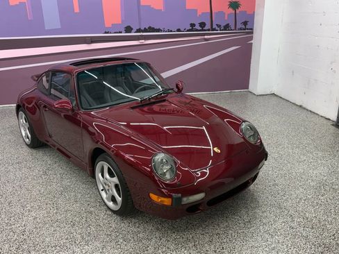 Used 1998 Porsche 911 GT3 RS image 3