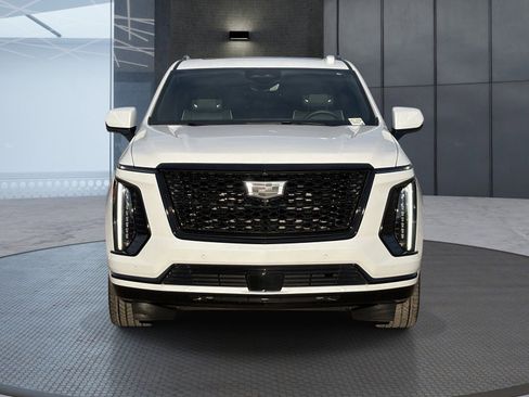 Certified 2026 Cadillac Escalade ESV Sport w/ LPO, ONYX Package AWD/4WD image 9