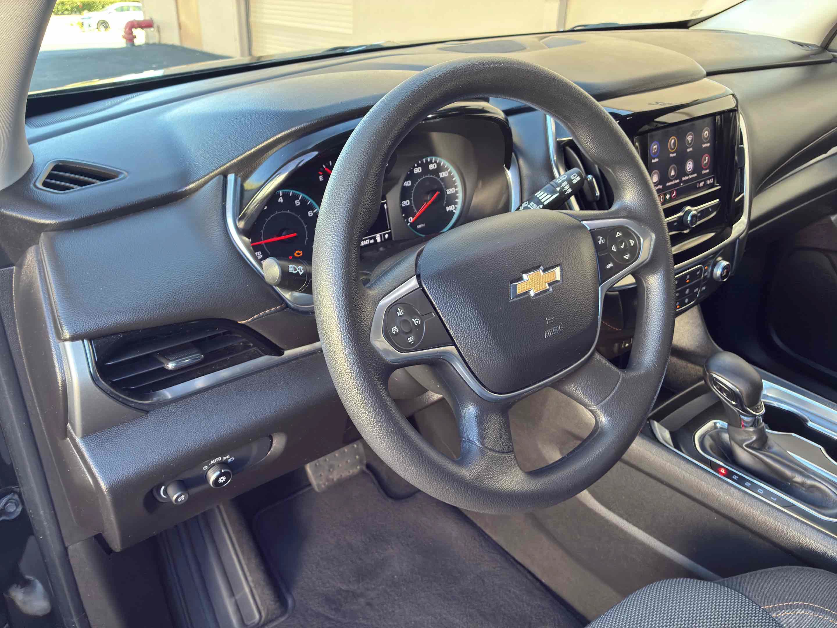 Used 2021 Chevrolet Traverse LS w/ LPO, Black Accent Package FWD image 18