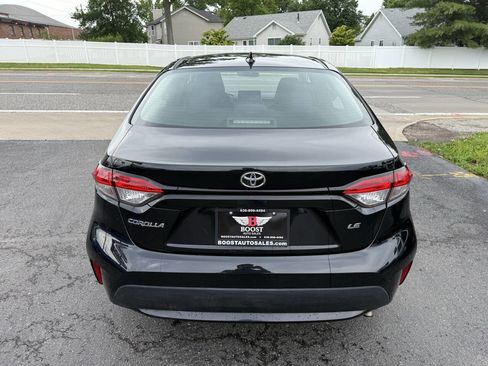 Used 2020 Toyota Corolla LE FWD image 6