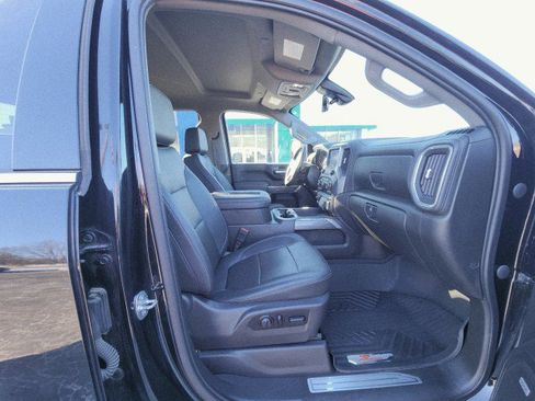 Used 2021 Chevrolet Silverado 3500 LTZ w/ LTZ Plus Package image 15