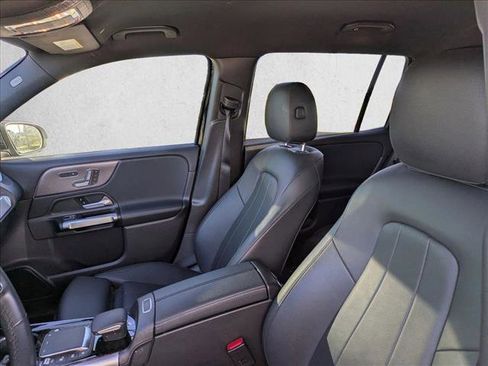 Used 2023 Mercedes-Benz EQB 250+ image 9