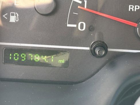 Used 2002 Ford Windstar LX image 27