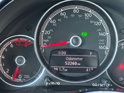 Used 2019 Volkswagen Beetle 2.0T S image 26