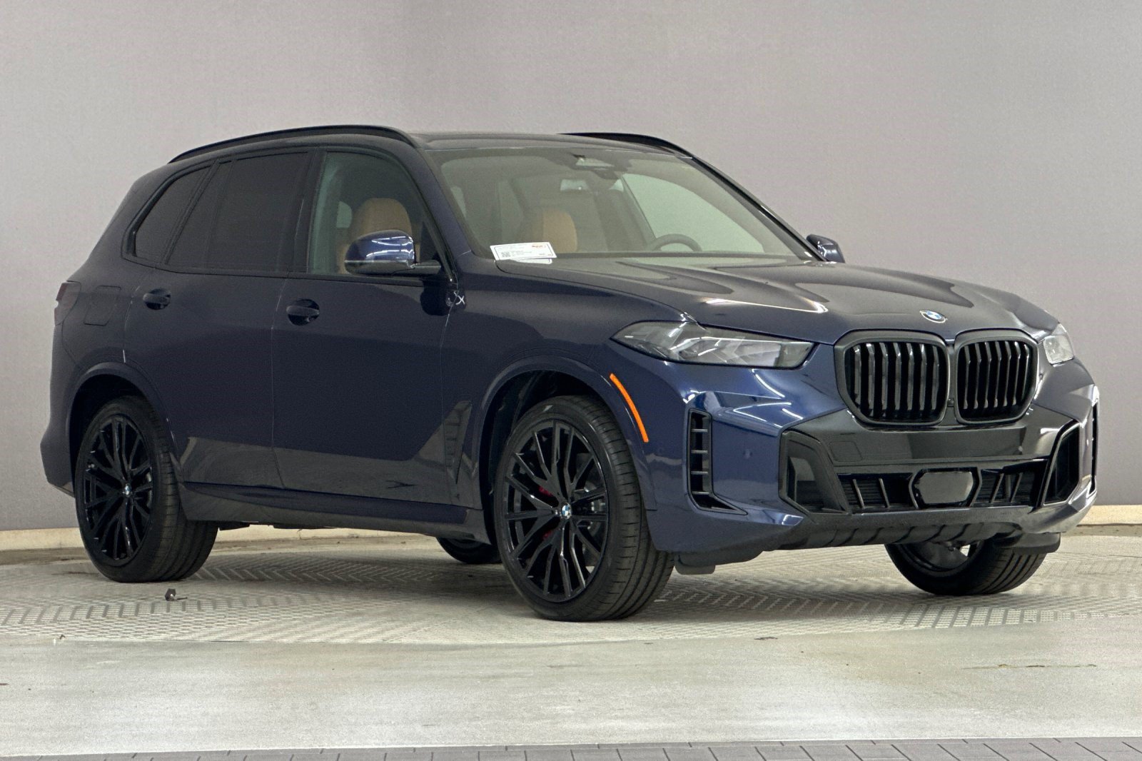 New 2026 BMW X5 sDrive40i w/ M Sport Package RWD image 6