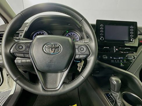 Certified 2024 Toyota Camry SE image 11