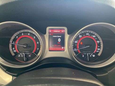 Used 2012 Dodge Journey SXT w/ Popular Equipment Group image 17