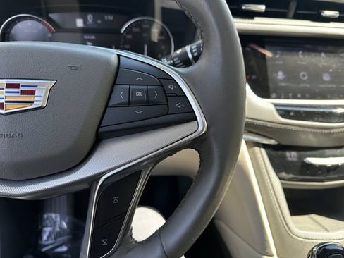 Used 2023 Cadillac XT5 Premium Luxury AWD/4WD image 28