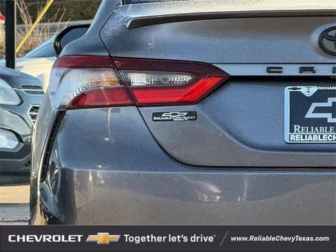 Used 2023 Toyota Camry SE w/ Convenience Package image 8