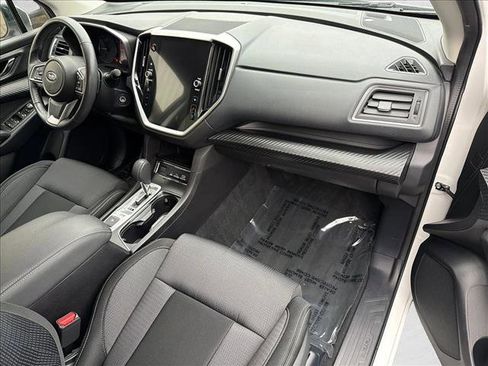 Used 2023 Subaru Ascent Premium image 27