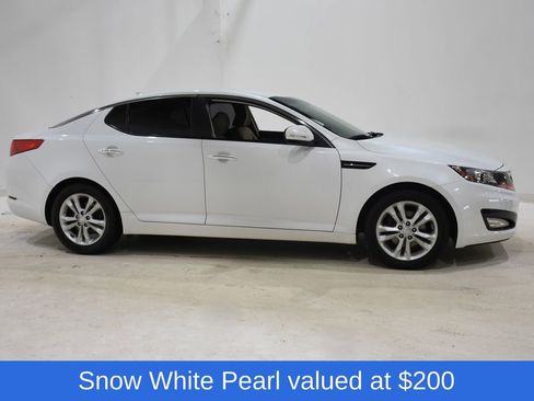 Used 2013 Kia Optima LX image 3