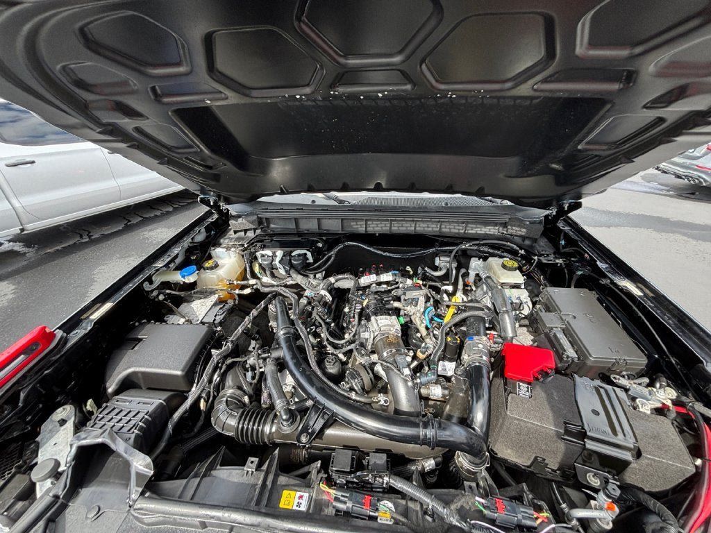 Used 2022 Ford Bronco Wildtrak AWD/4WD image 28