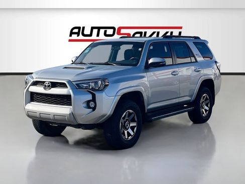 Used 2019 Toyota 4Runner TRD Off-Road Premium image 3