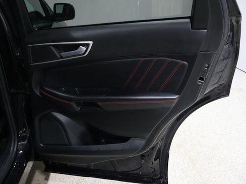 Used 2024 Ford Edge ST-Line image 20