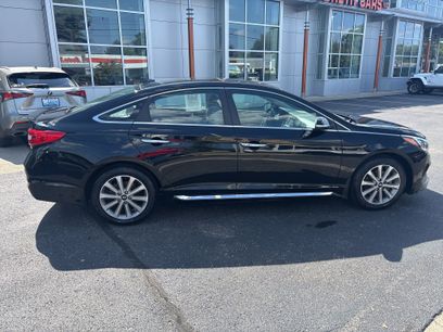 Used 2017 Hyundai Sonata Limited w/ Cargo Package