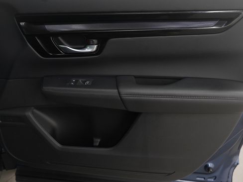 Used 2023 Honda CR-V EX-L image 9