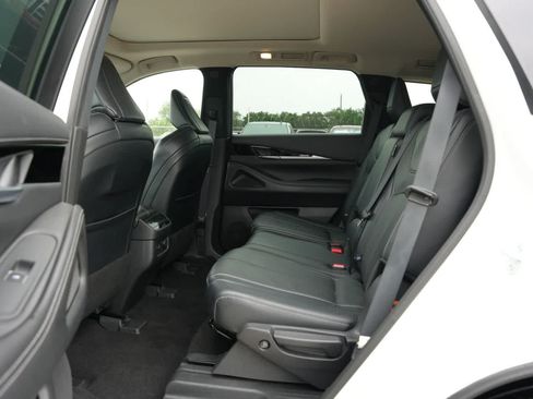 Certified 2023 INFINITI QX60 Pure FWD image 18