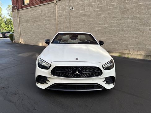 Used 2022 Mercedes-Benz E 450 Cabriolet image 9