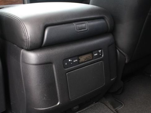 Used 2021 Nissan Armada SL w/ Captain's Chairs Package AWD/4WD image 27