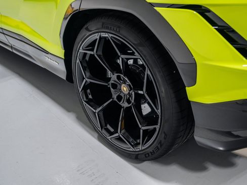 Used 2024 Lamborghini Urus Performante AWD/4WD image 51