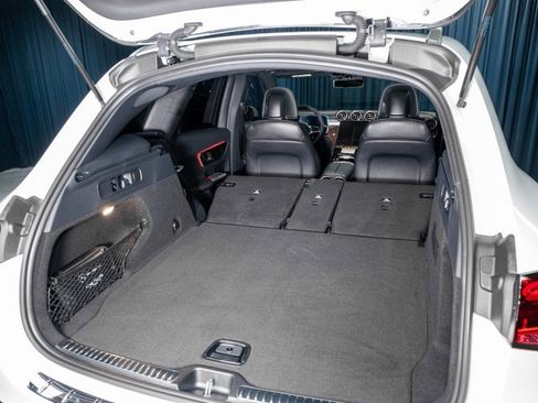 Certified 2026 Mercedes-Benz GLC 300 image 8