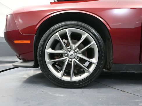 Used 2021 Dodge Challenger GT w/ Driver Convenience Group image 17