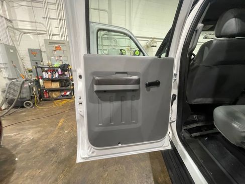 Used 2016 Ford F350 XL AWD/4WD image 22