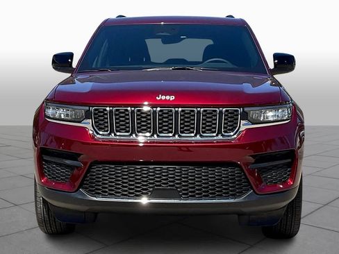 New 2025 Jeep Grand Cherokee Laredo X w/ Luxury Tech Group I AWD/4WD image 3