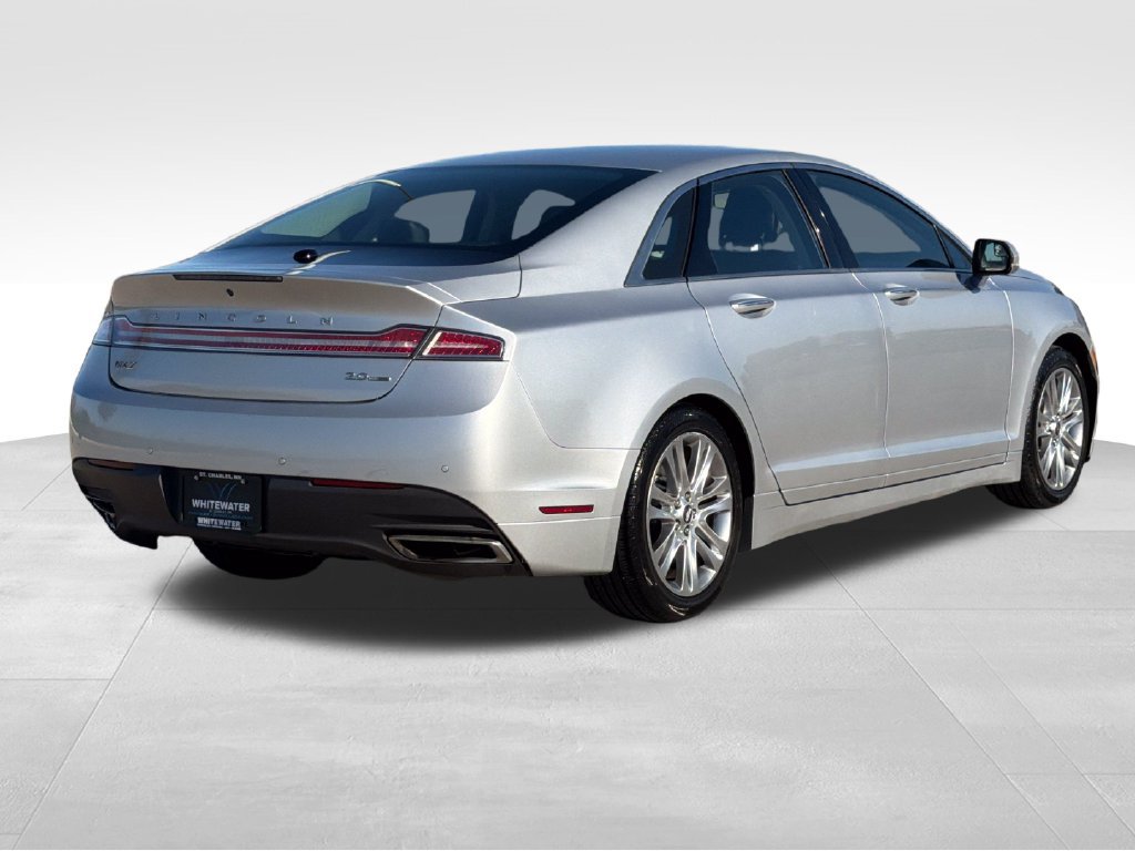 Used 2016 Lincoln MKZ FWD image 21