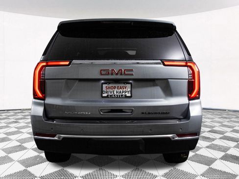 Used 2025 GMC Yukon Elevation image 13