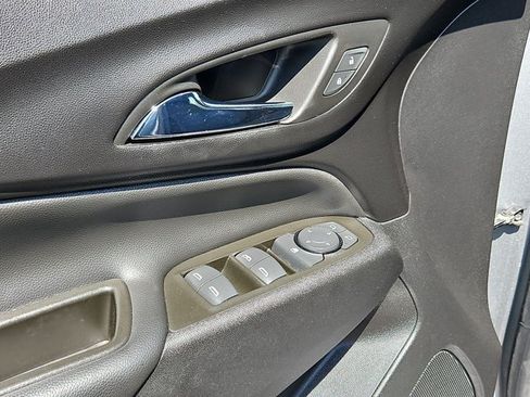 Certified 2023 Chevrolet Equinox LT FWD image 12