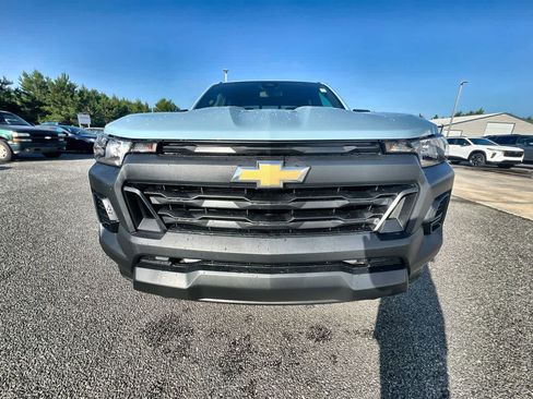 New 2025 Chevrolet Colorado W/T w/ WT Custom Package image 31