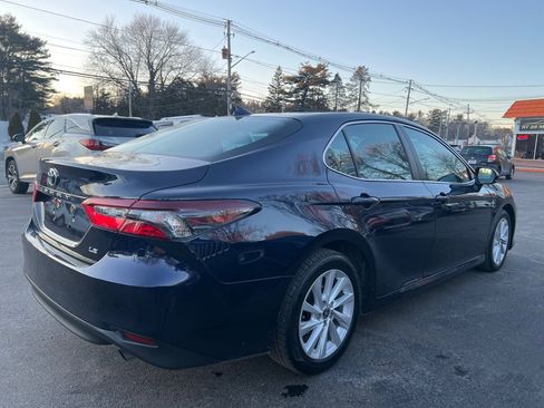 Used 2022 Toyota Camry LE image 8