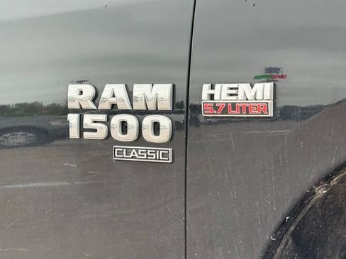 Used 2021 RAM 1500 Tradesman w/ Chrome Plus Package RWD image 9